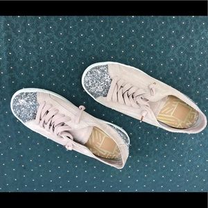 dolce vita Suede Sneaker